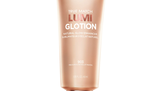 L'Oreal Paris partido Lumi Glotion potenciador de brillo natural, Medio, 1.35 fl oz