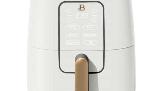 Hermosa freidora de aire con pantalla táctil de 6 cuartos, glaseado blanco
